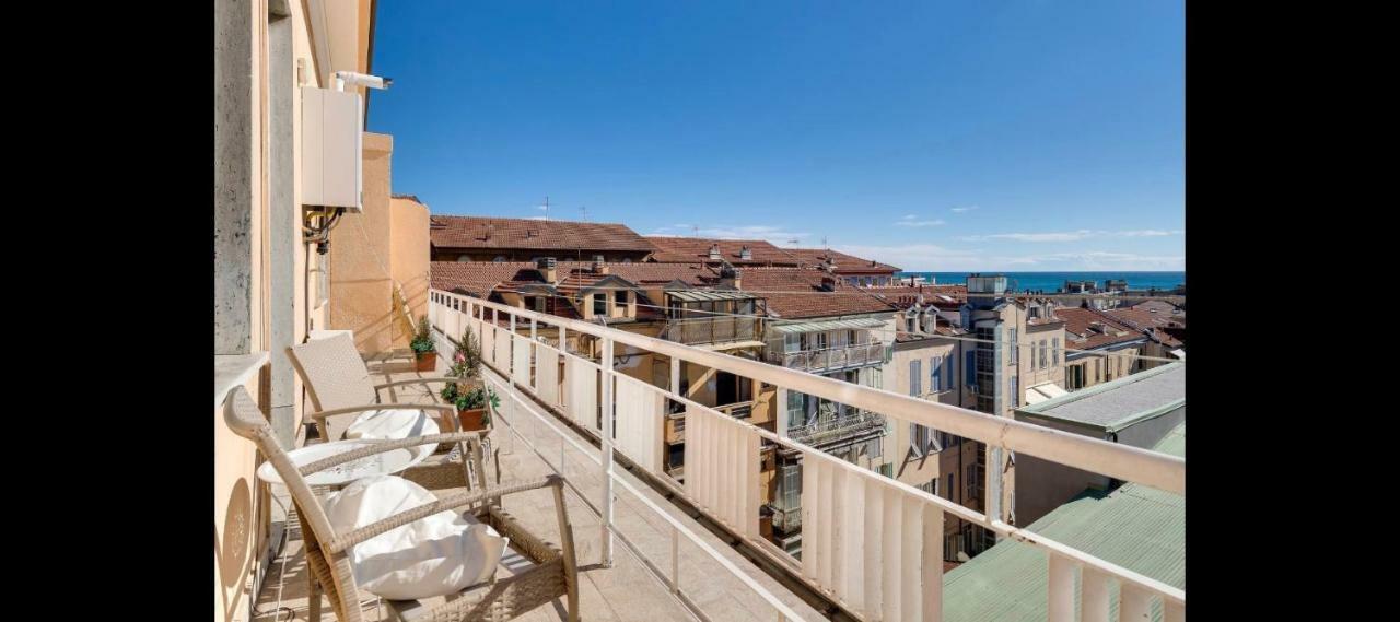 Appartamento Via Volta San Remo Buitenkant foto